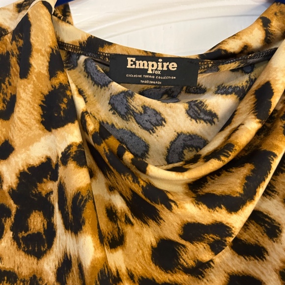 Leopard Dress - Picture 3 of 3